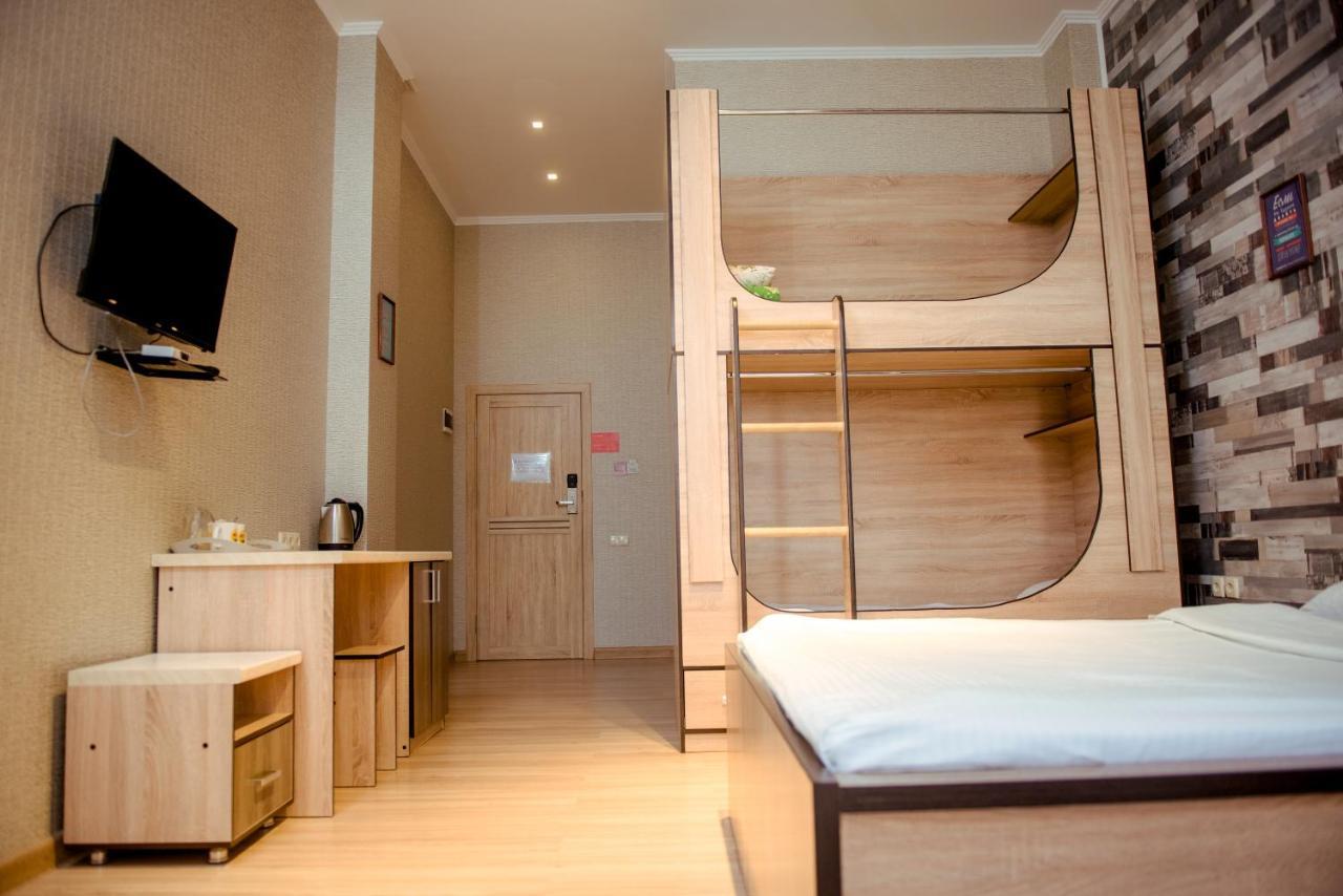 Nicehostel Актобе Екстериор снимка